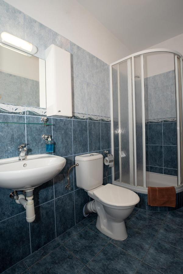 Penzion Maxim Trebon Bagian luar foto